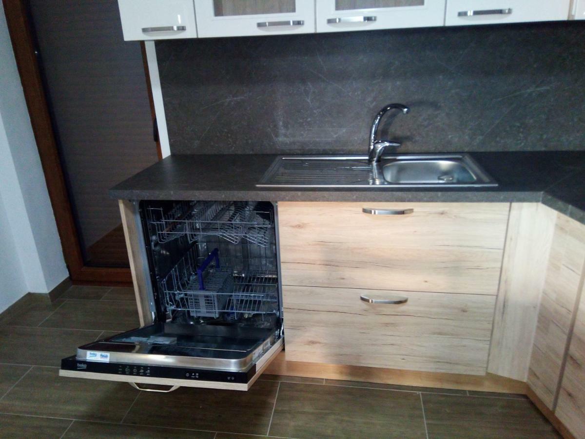 Apartmaji Matazin Crni Kal Ngoại thất bức ảnh